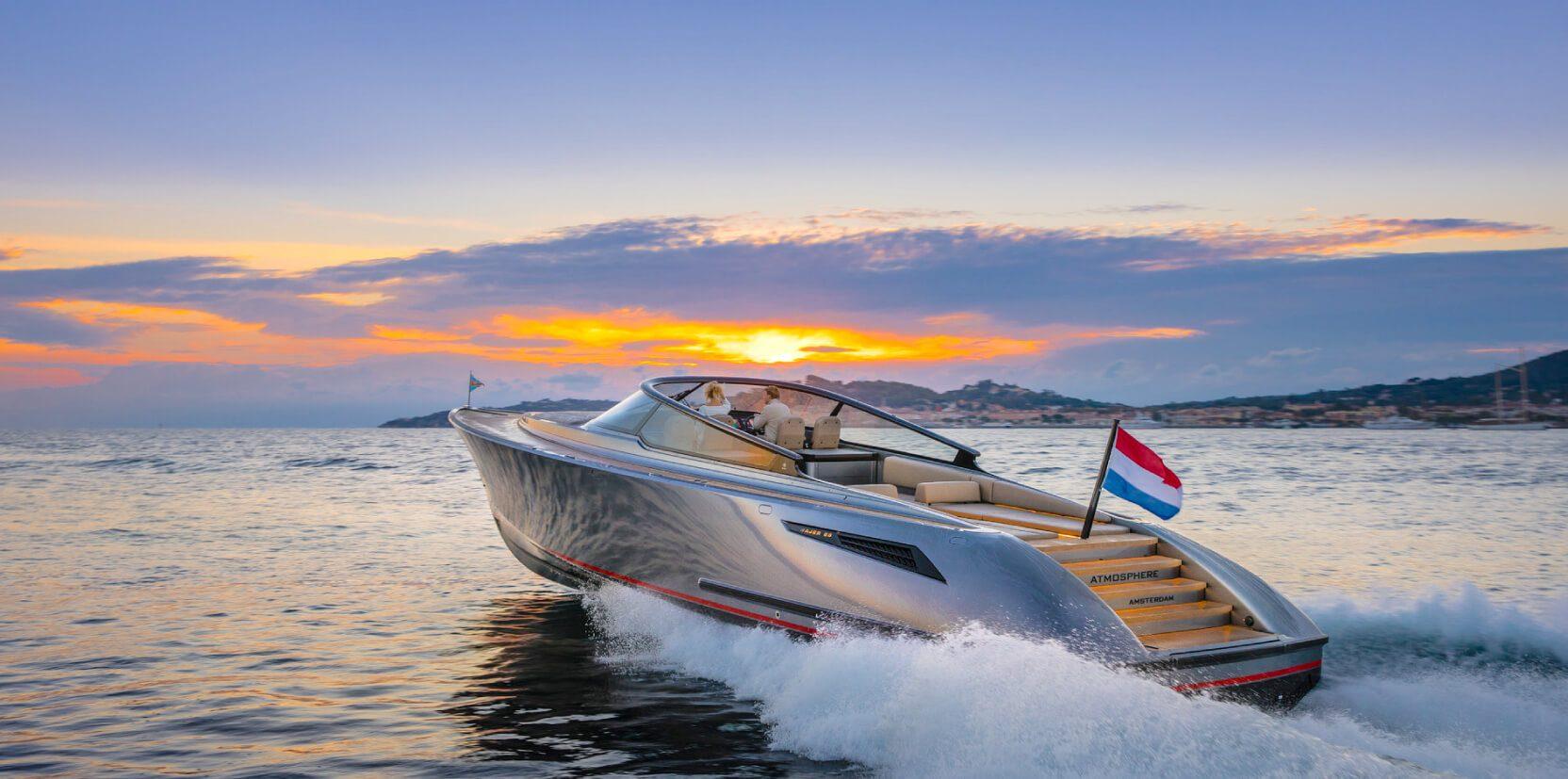 Coucher de soleil en bateau