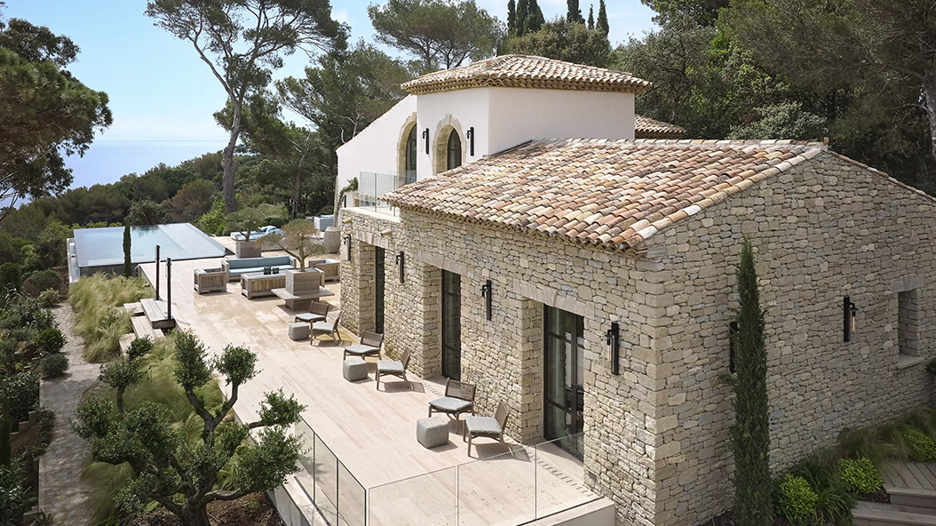 villa printania saint tropez, villa gert verhulst saint tropez, villa zelie saint tropez, villa thalassa saint tropez, bo house saint tropez, bo house st tropez, High-end holiday, baindoux, villa casa bianca