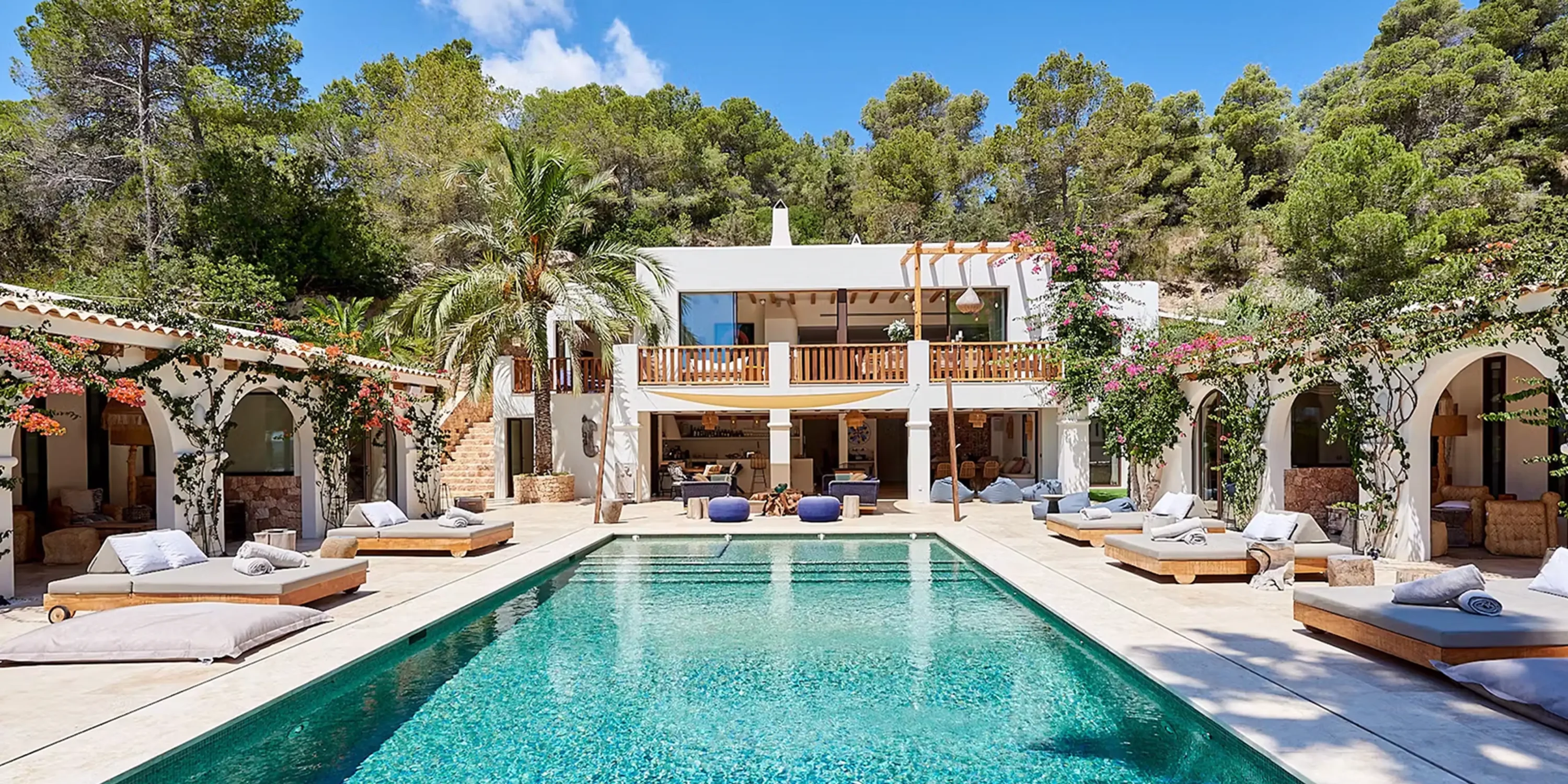 ​villa de luxe Ibiza, villa ​airbnb Ibiza, ​villa de prestige Ibiza, ​c​an barda Ibiza, ​location villa haut gamme ​ibiza​, villa de luxe avec piscine ibiza, villa exclusive ibiza